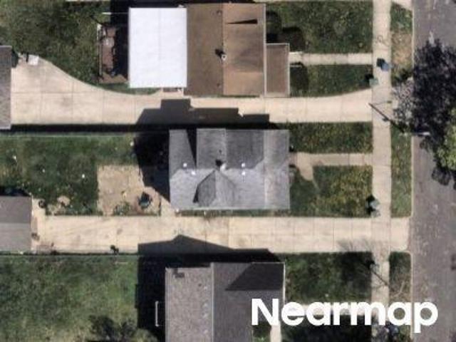 House for sale in Milwaukee, Wisconsin