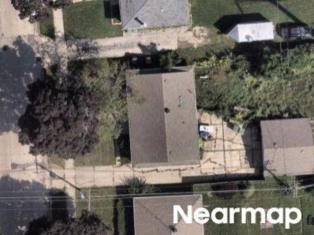 House for sale in Menomonee River Hills East, Milwaukee