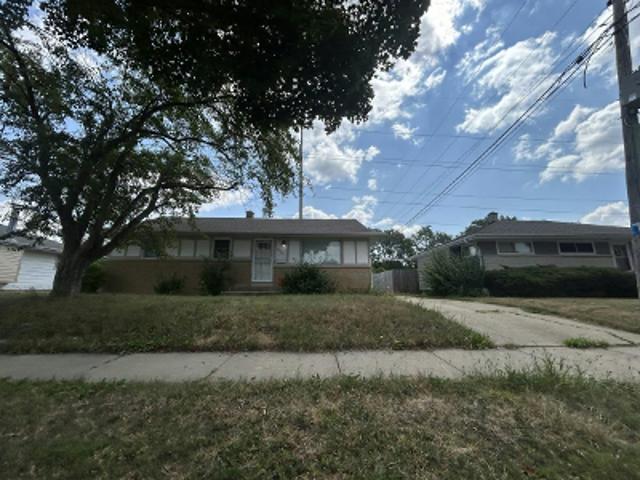 House for sale in Menomonee River Hills East, Milwaukee