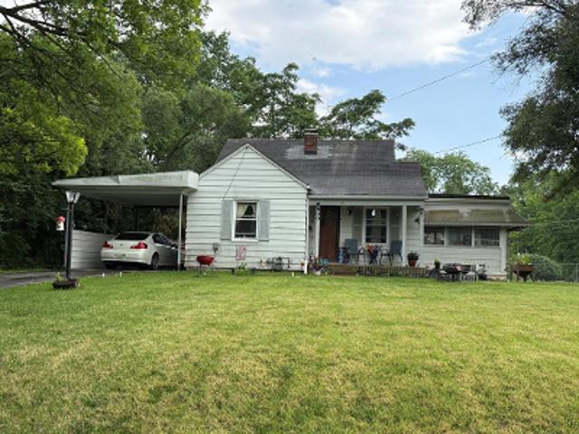 House for sale in Belleville, Illinois