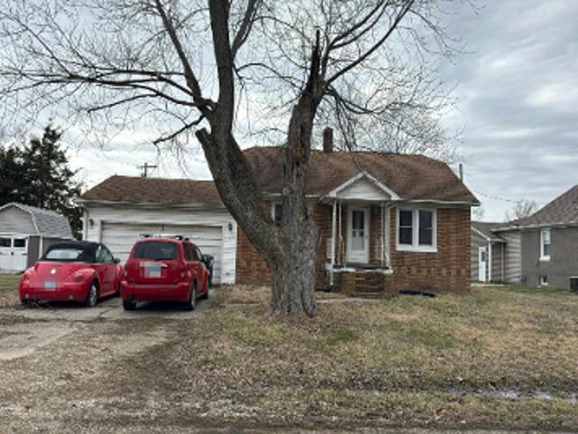 House for sale in Altamont, Illinois