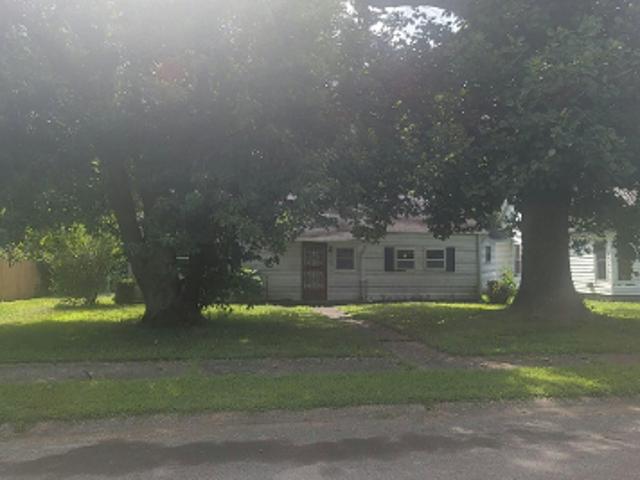 House for sale in Charleston, Missouri