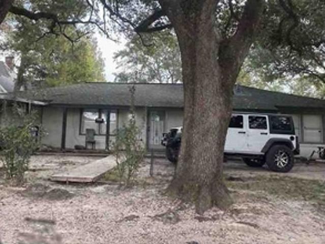 House for sale in Silsbee, Hardin County