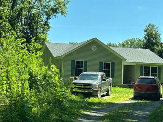 House for sale in Crawfordsville, Indiana