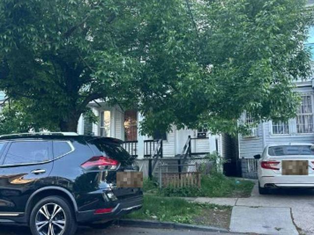 House for sale in Roseville, Newark