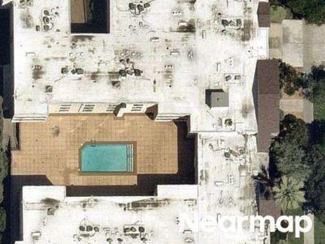 Condo for sale in Pasadena, California