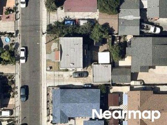 House for sale in Long Beach, California