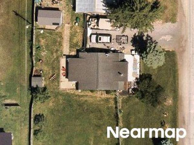 House for sale in Syracuse, Indiana