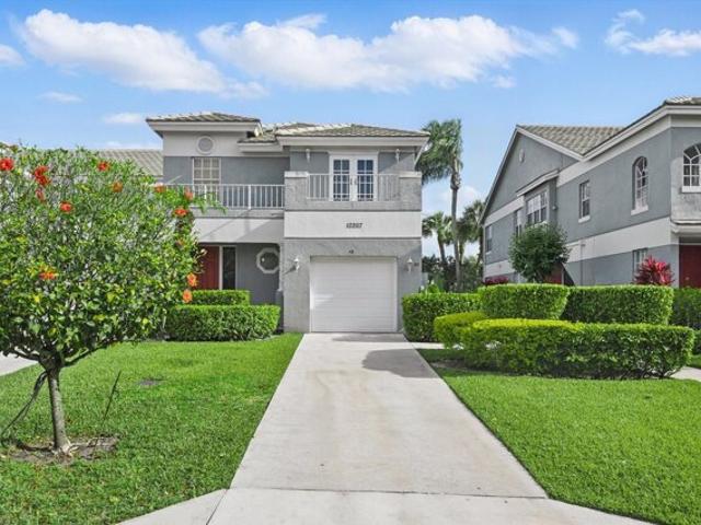 Condo for sale in Lake Worth