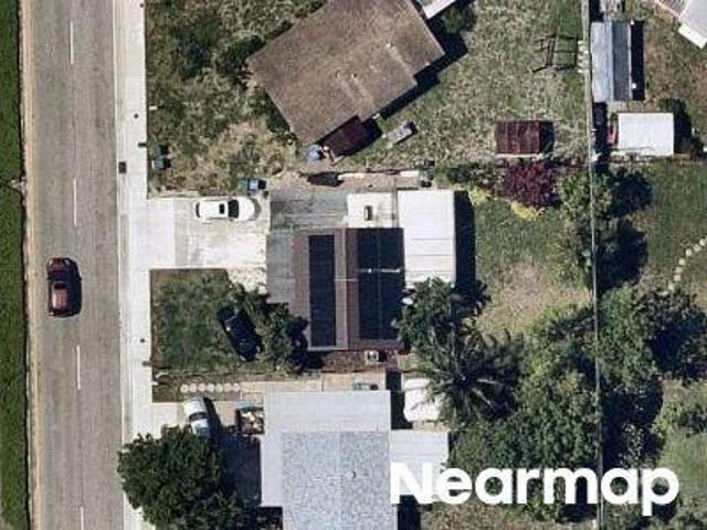 House for sale in Oakland Park, Florida