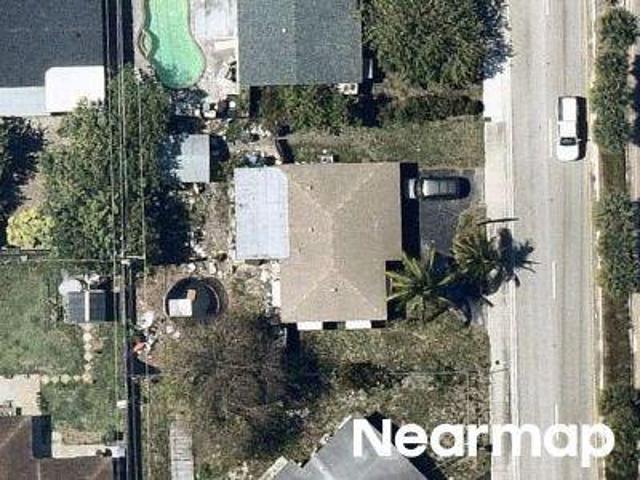 House for sale in Oakland Park, Florida