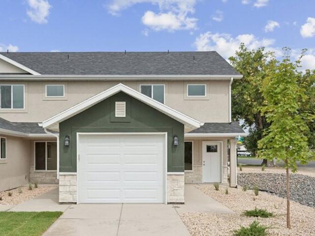 House for sale in Layton, Utah