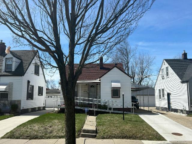 House for sale in Pontiac, Michigan