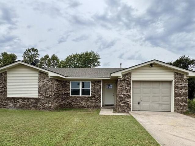 House for sale in Marlow, Oklahoma