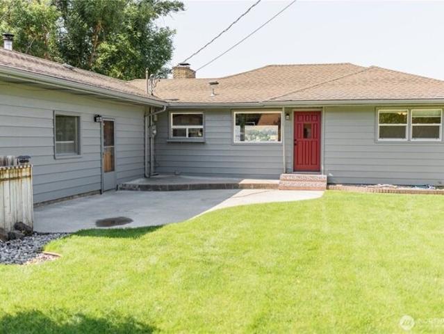 House for sale in East Wenatchee, Washington