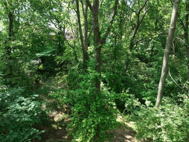 Land for sale in Gladstone, Missouri