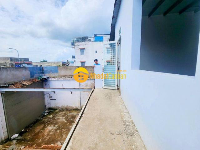 Nhà mặt phố bán