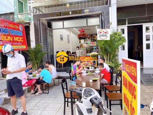 Nhà mặt phố bán
