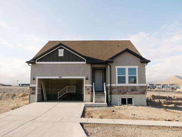 House for sale in Saratoga Springs, Utah