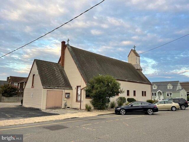 House for sale in Beach Haven, New Jersey