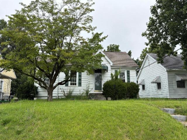 House for sale in Evansville, Indiana