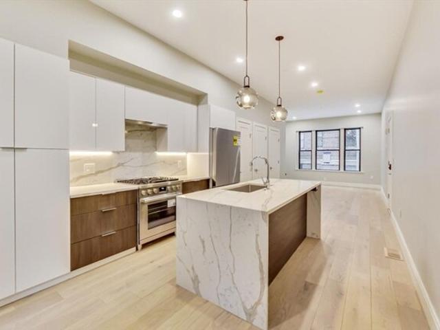 Condo for sale in Boston, Massachusetts