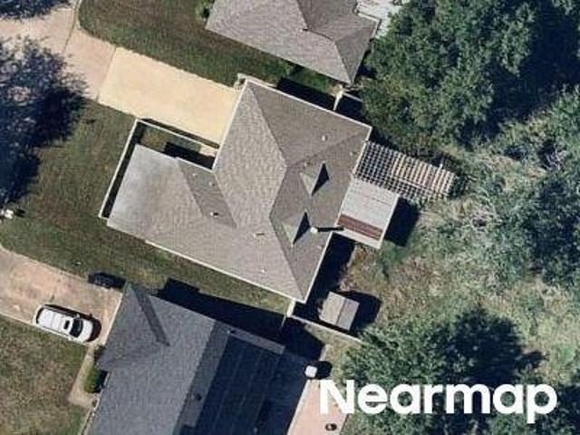 House for sale in Allen