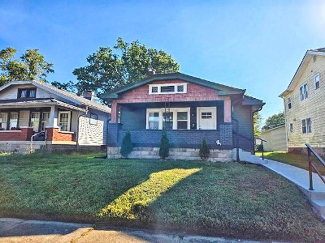House for sale in Grace-Tuxedo, Indianapolis