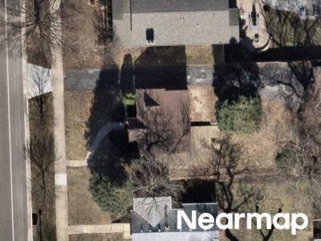 House for sale in La Grange, Illinois
