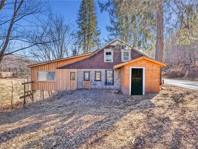 House for sale in New York