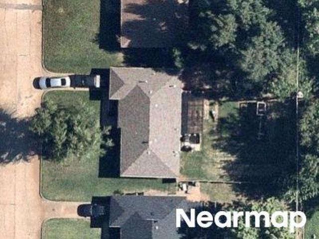 House for sale in Hill Park Addition, Guthrie