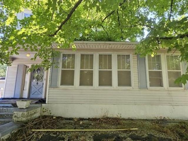 House for sale in Salem