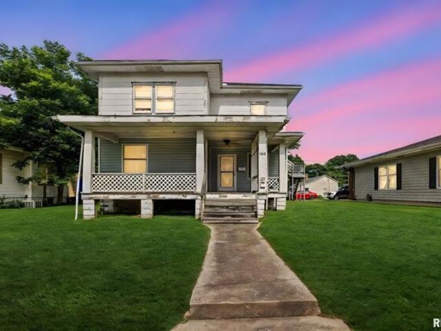 House for sale in Salem