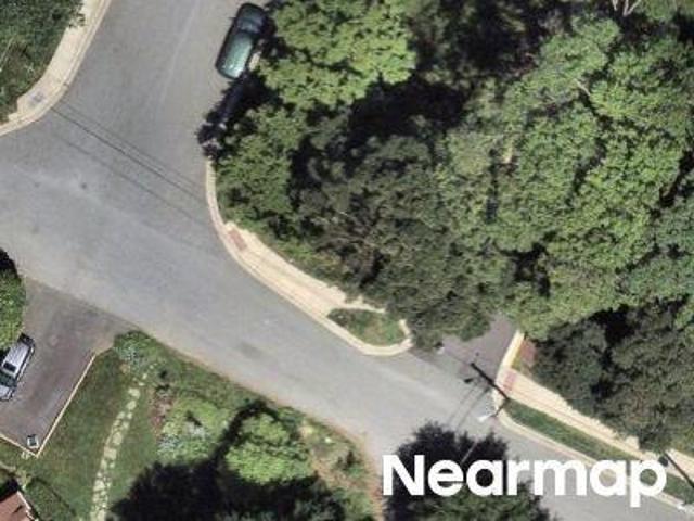 Property for sale in Battery Lane, Bethesda