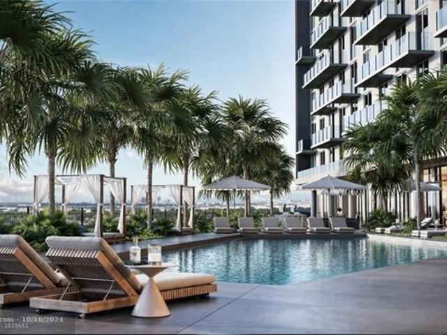 Condo for sale in Dania