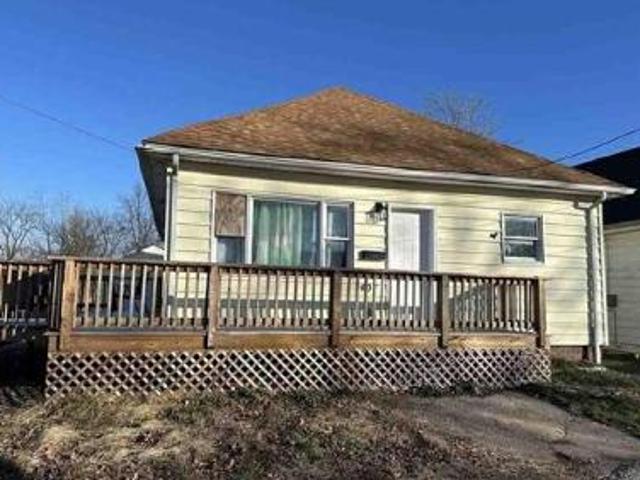 House for sale in Marion
