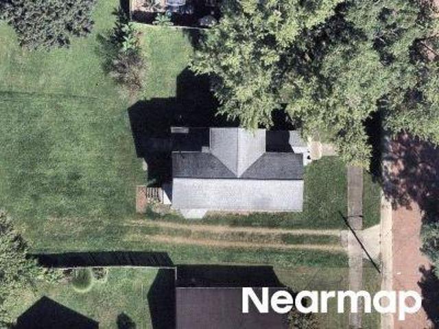 House for sale in Niles, Weathersfield Township