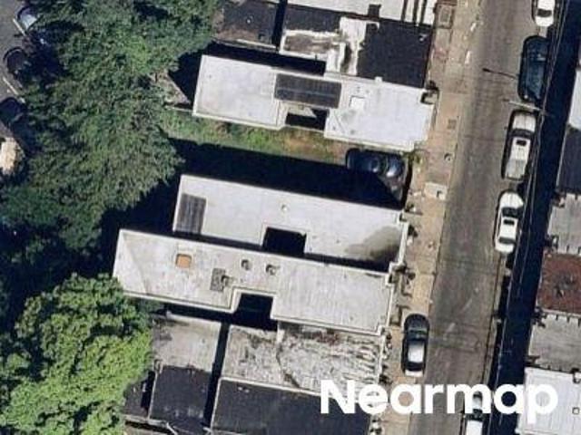 Townhouse for sale in Stanton, Philadelphia