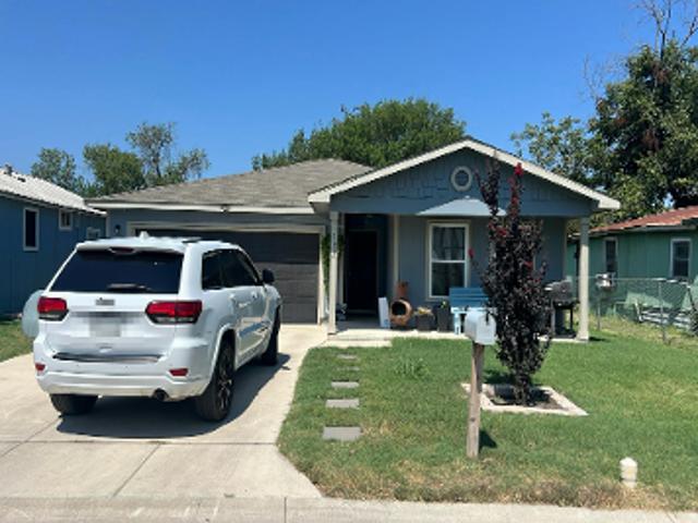 House for sale in Seguin, Texas