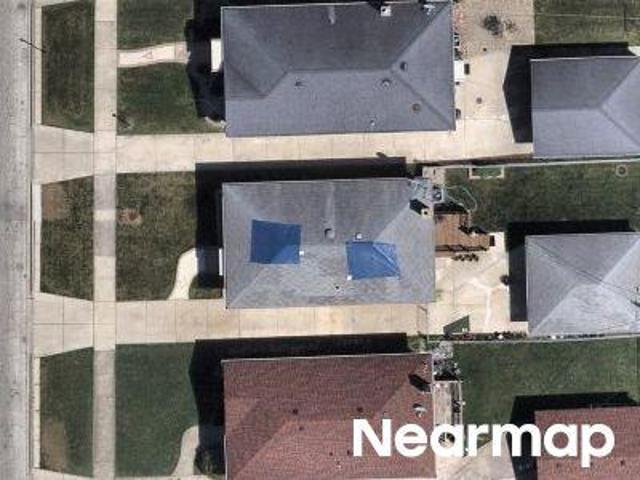 House for sale in Illinois