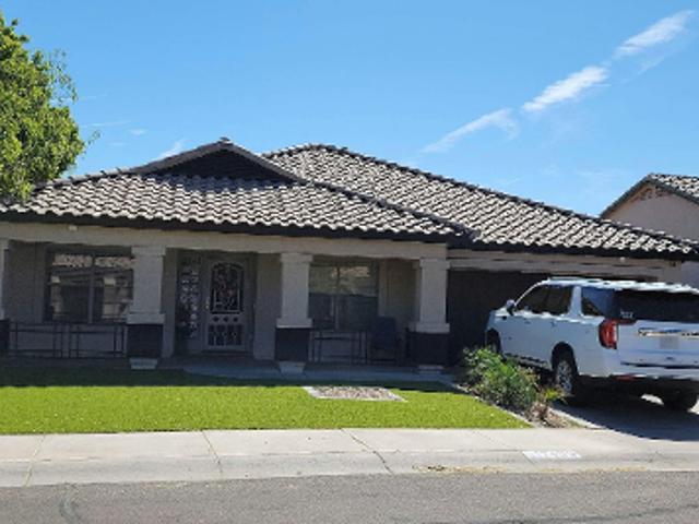 House for sale in Surprise, Arizona