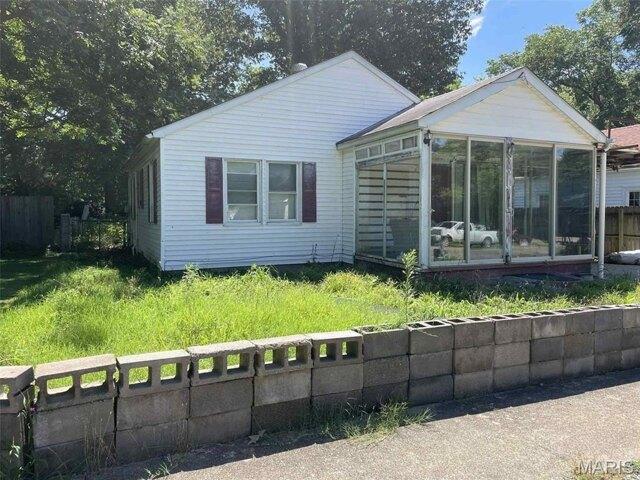 House for sale in Dexter