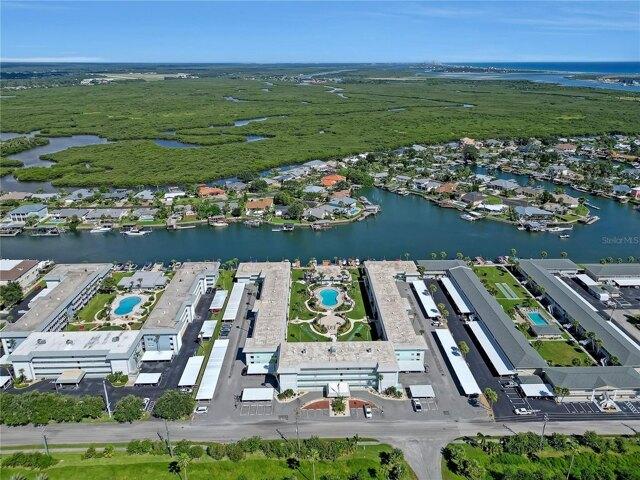 Condo for sale in New Smyrna Beach
