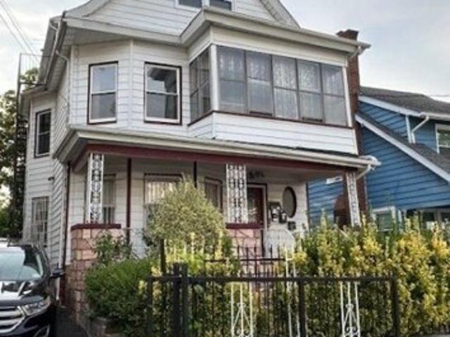 House for sale in Orange, Essex County