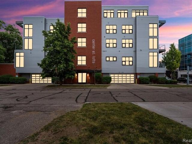 Condo for sale in Royal Oak