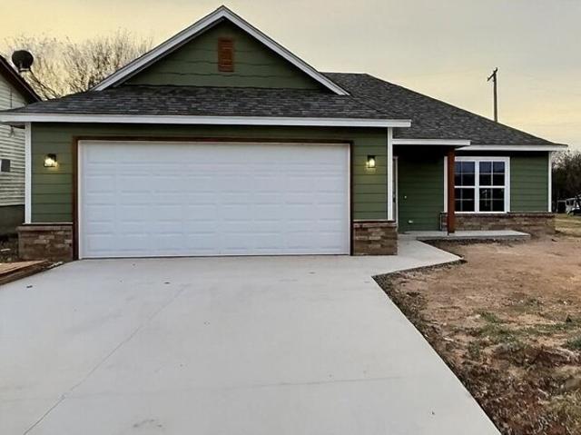 House for sale in Cushing, Oklahoma