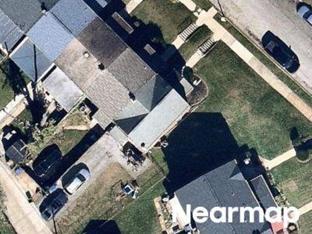 Townhouse for sale in Gibsonton, Maryland