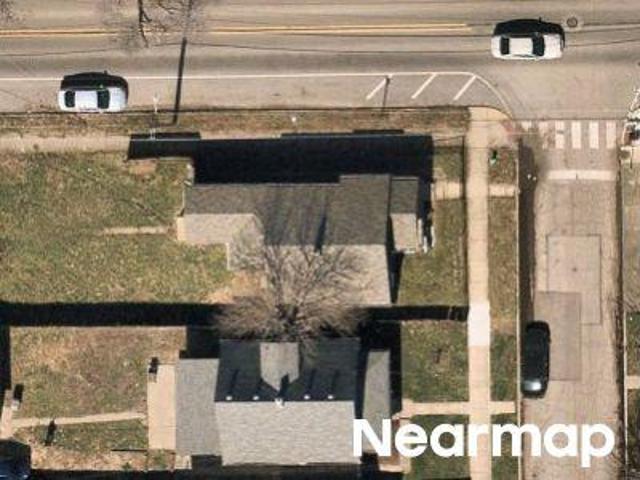 House for sale in Grace-Tuxedo, Indianapolis
