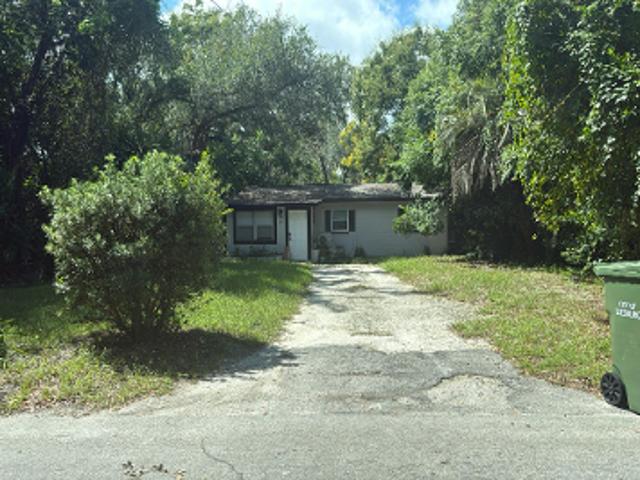 House for sale in Leesburg, Lake County