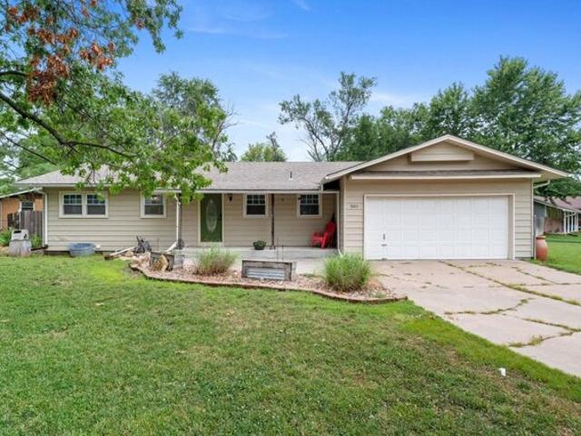 House for sale in Goddard